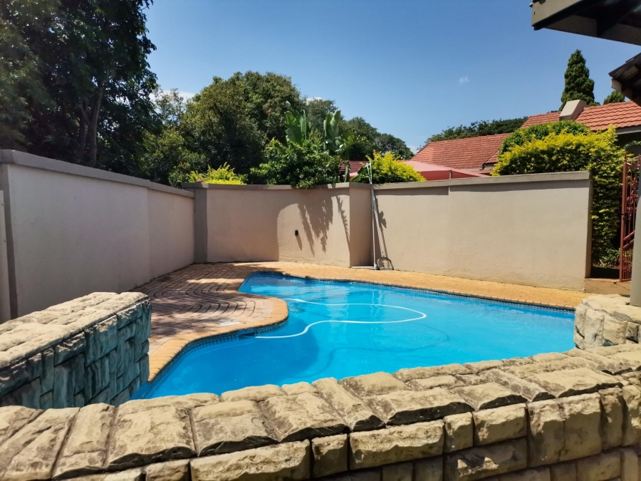 3 Bedroom Property for Sale in Safari Gardens North West